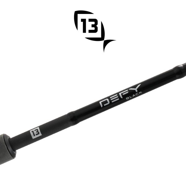 13 FISHING - Caña Defy Black